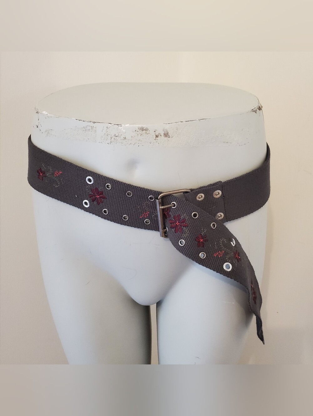 Floral Embroidered Fabric Belt